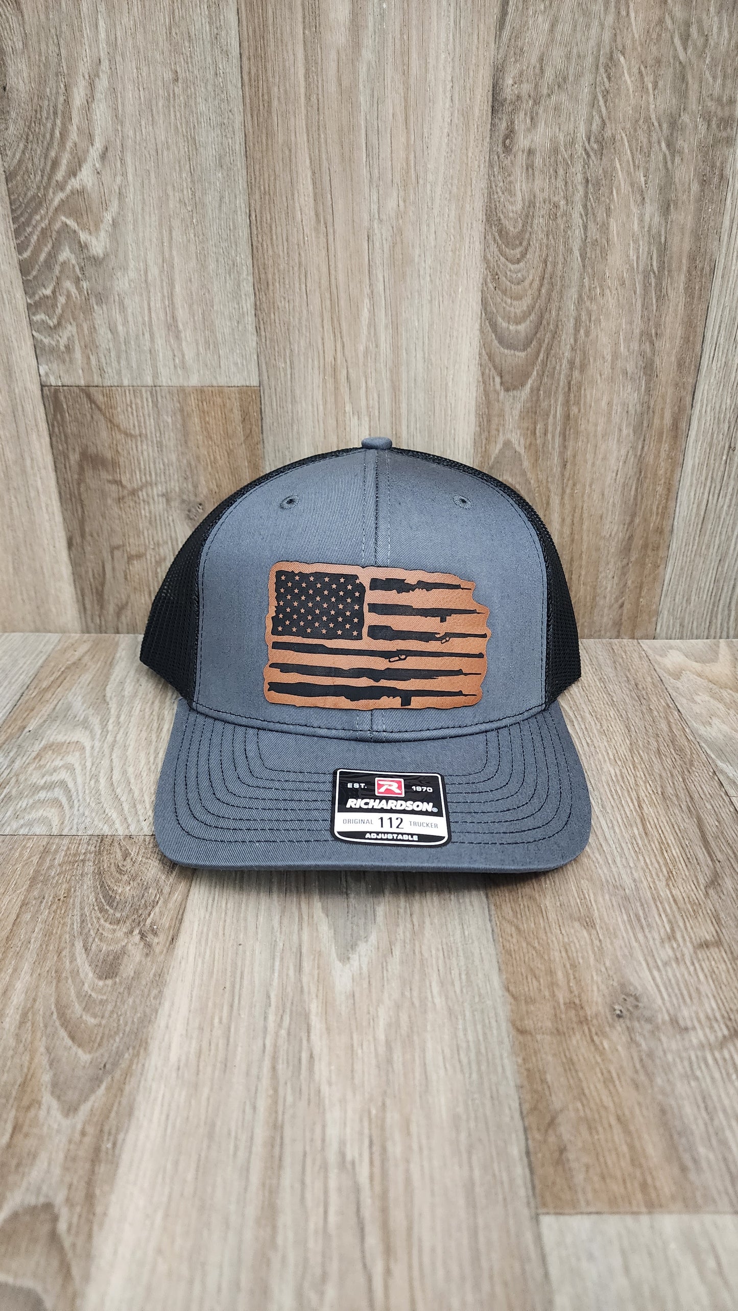 Hat- USA Flag Guns